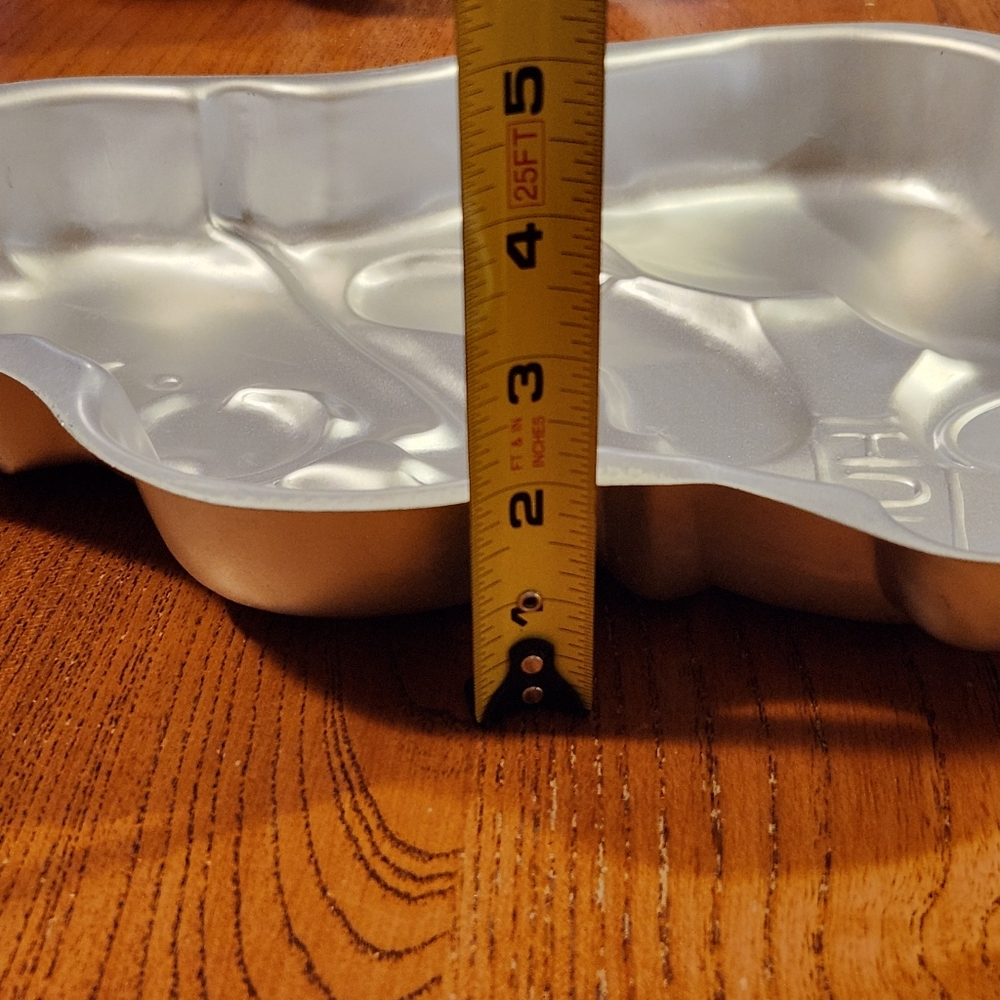 1995 Winnie the Pooh Wilton Cake Pan Vintage Pooh Bear Birthday Cake Pan Disney - Picture 16 of 16